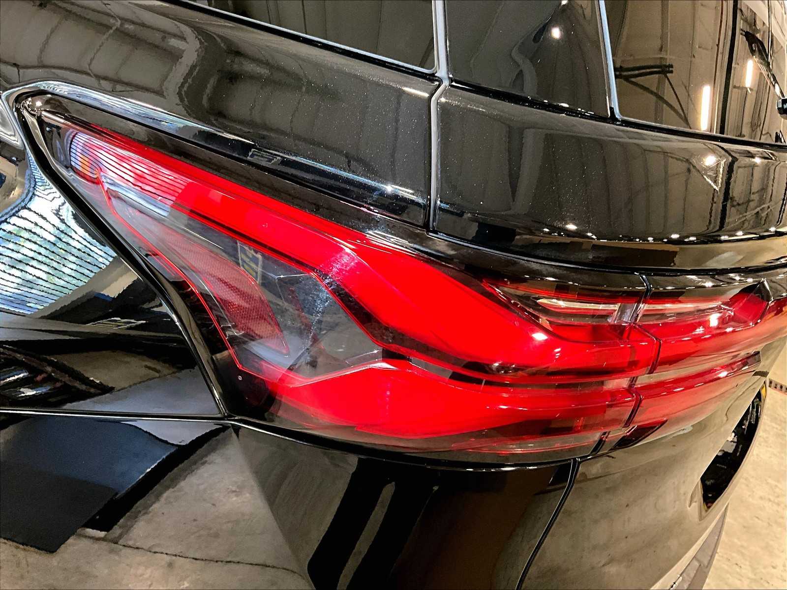 2022 Chevrolet Traverse LS - Photo 35