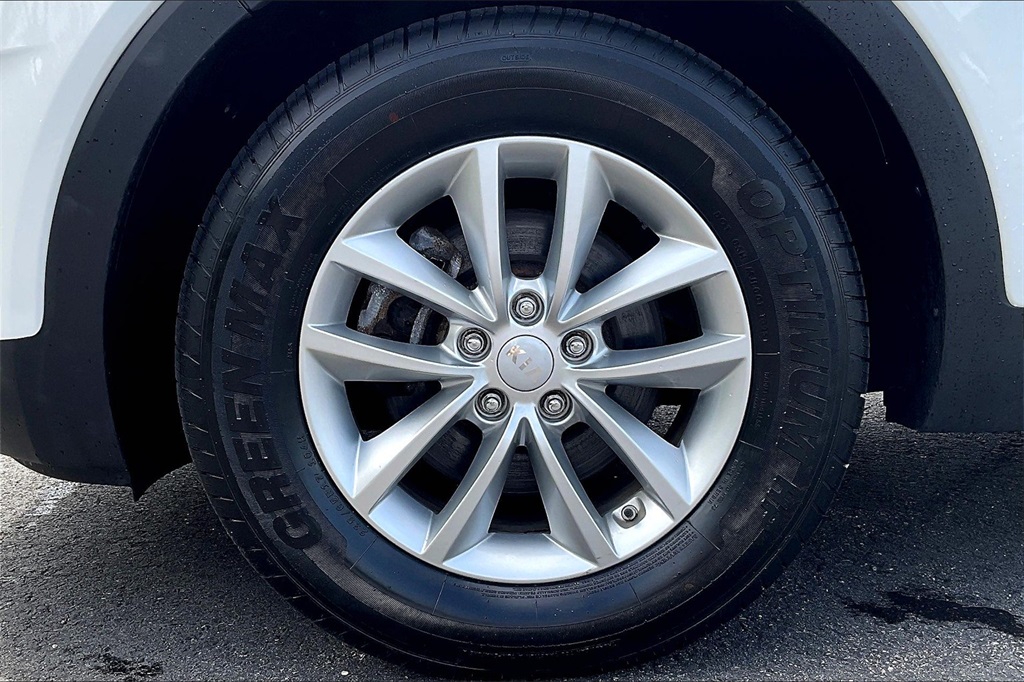 2017 Kia Sorento LX - Photo 22