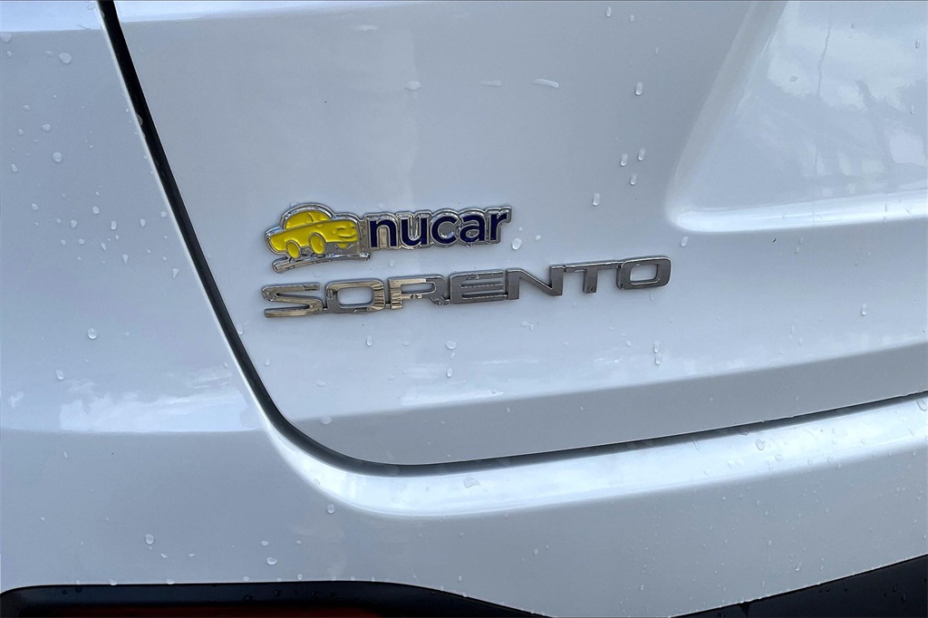 2017 Kia Sorento LX - Photo 27
