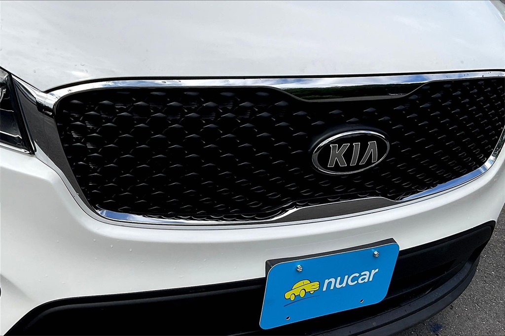 2017 Kia Sorento LX - Photo 29