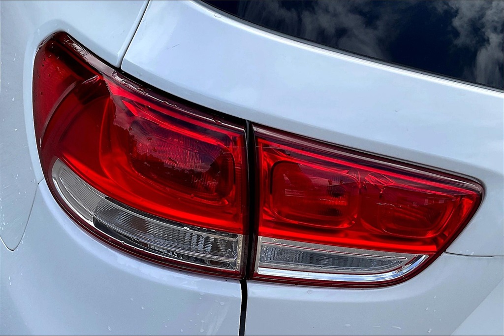 2017 Kia Sorento LX - Photo 31