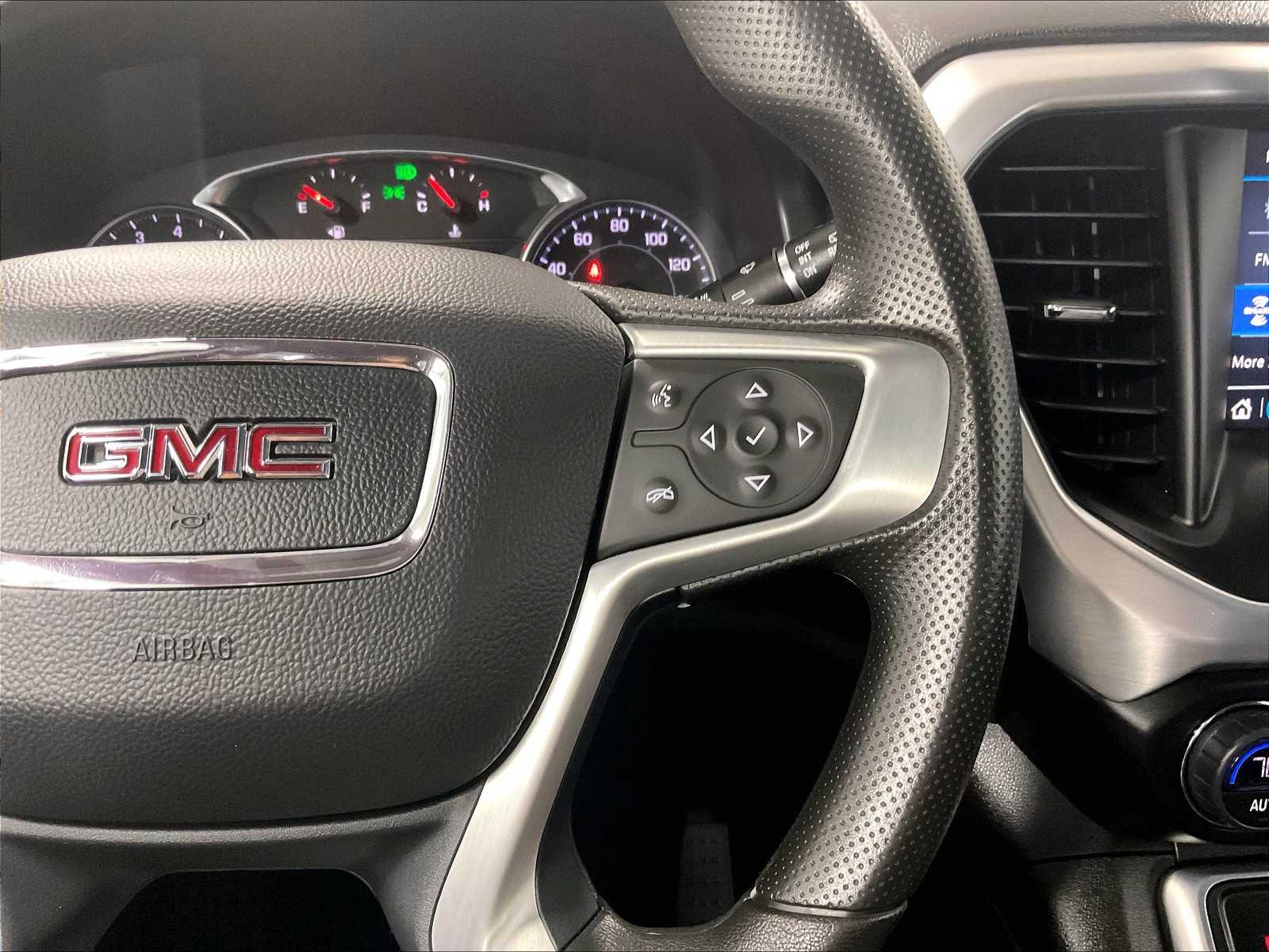 2022 GMC Acadia SLE - Photo 24