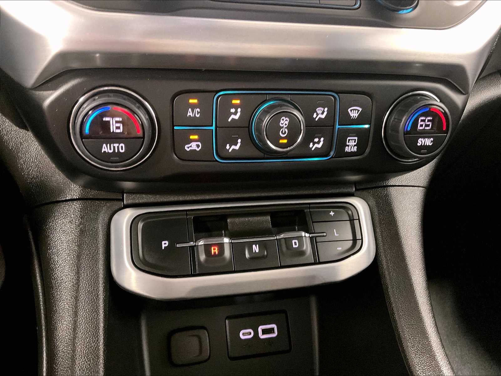 2022 GMC Acadia SLE - Photo 26