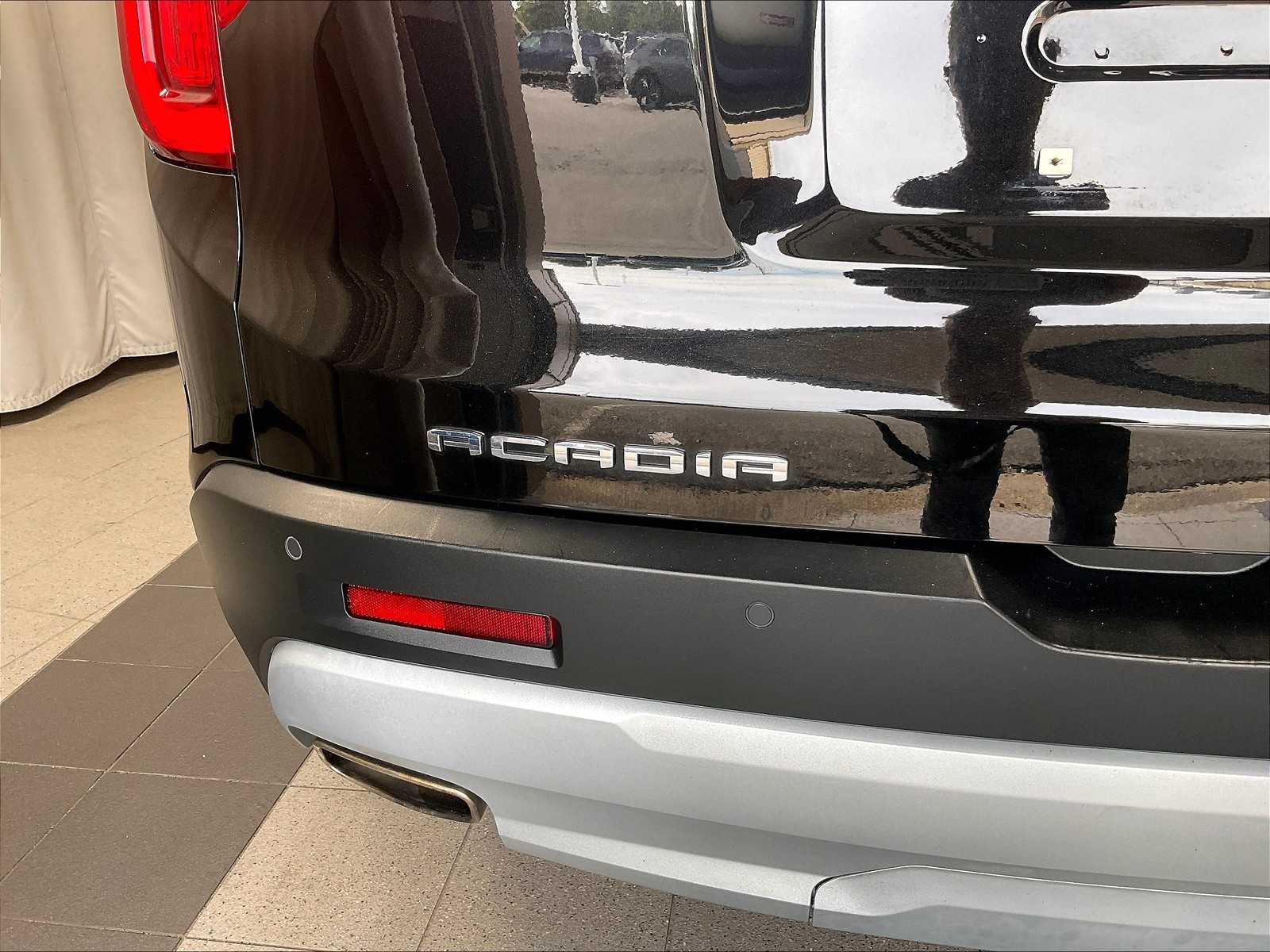2022 GMC Acadia SLE - Photo 29