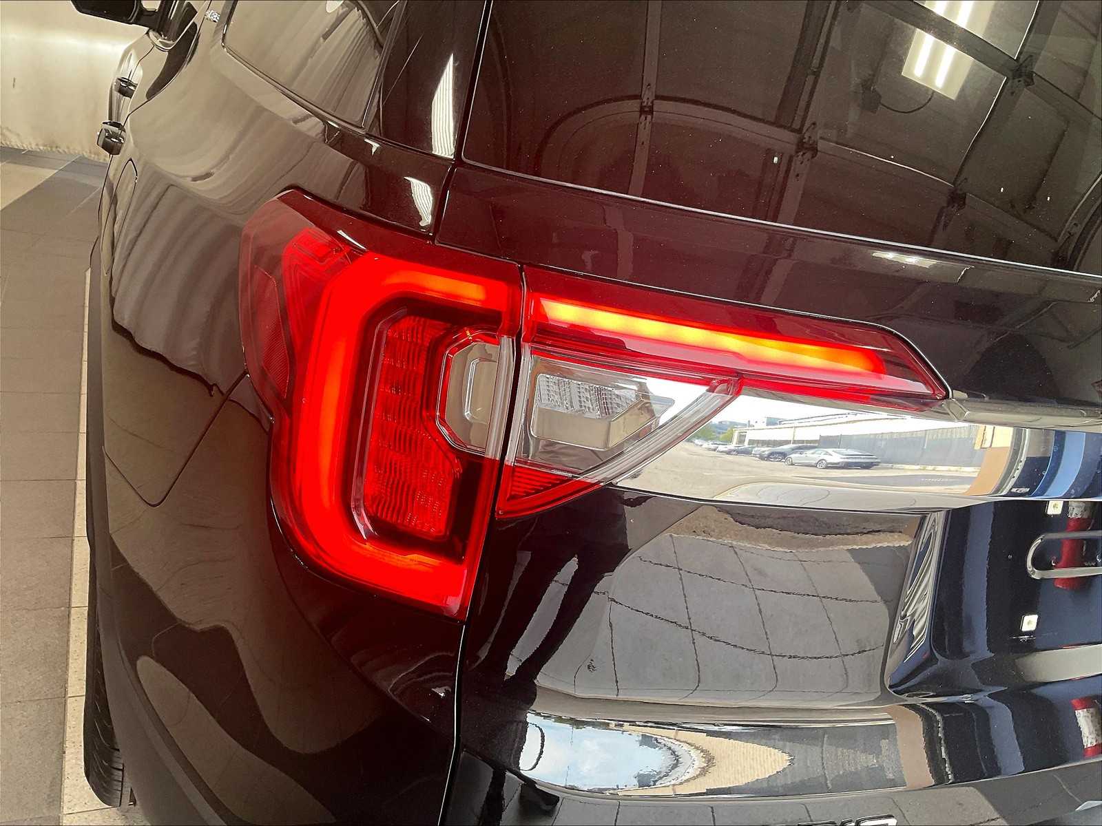 2022 GMC Acadia SLE - Photo 34