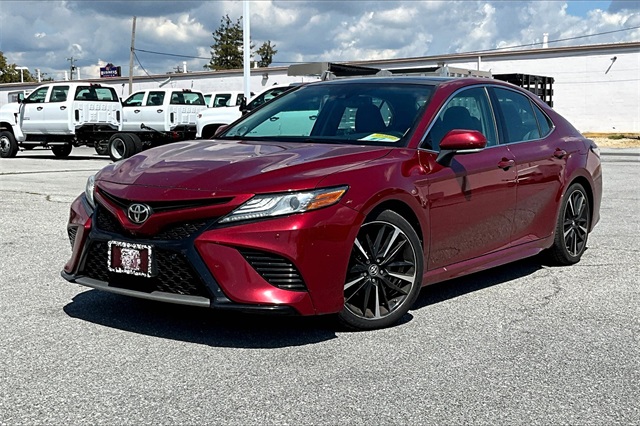 2018 Toyota Camry XSE V6 - Photo 2