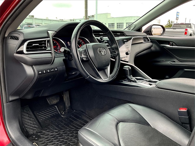 2018 Toyota Camry XSE V6 - Photo 8