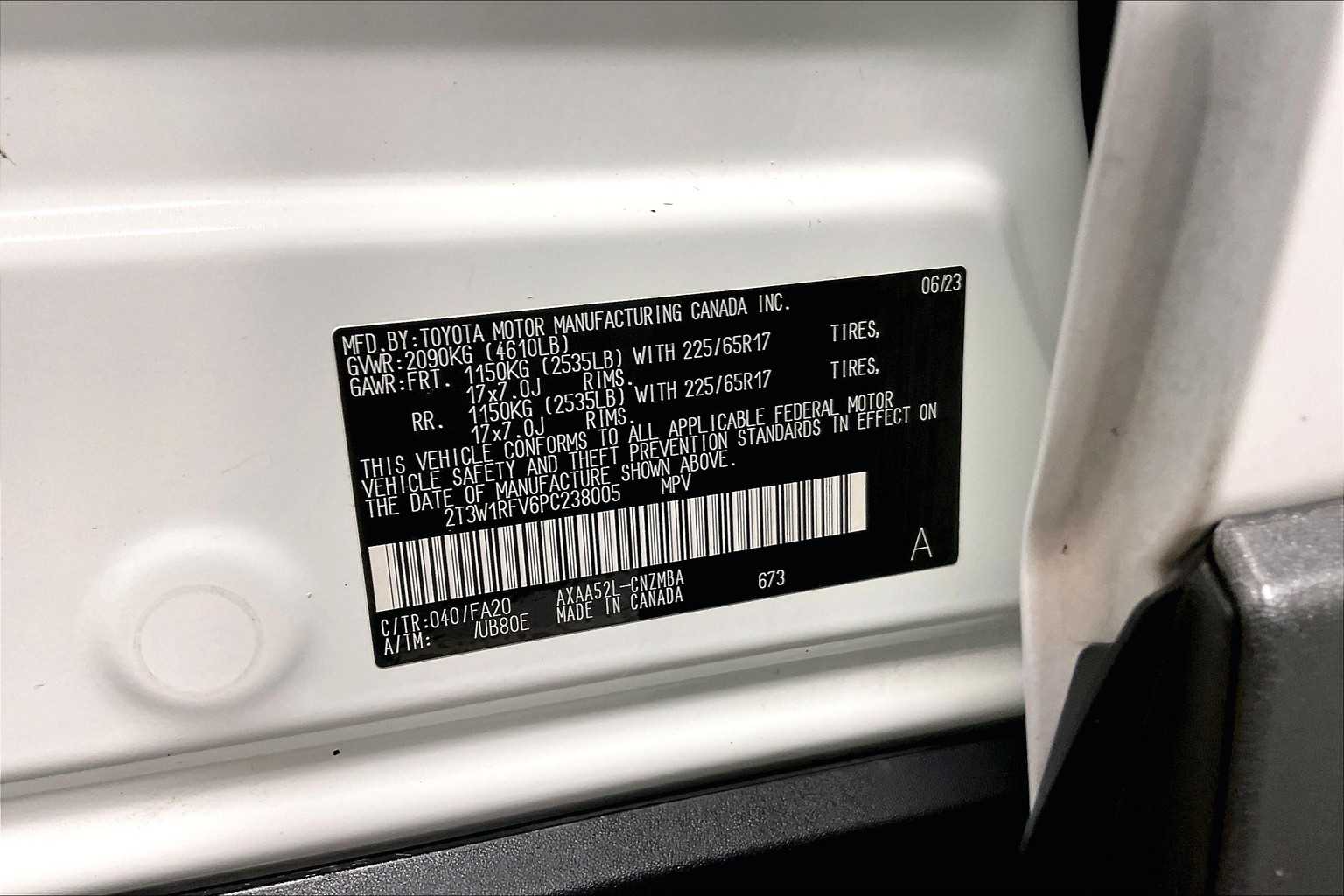 2023 Toyota RAV4 XLE - Photo 35