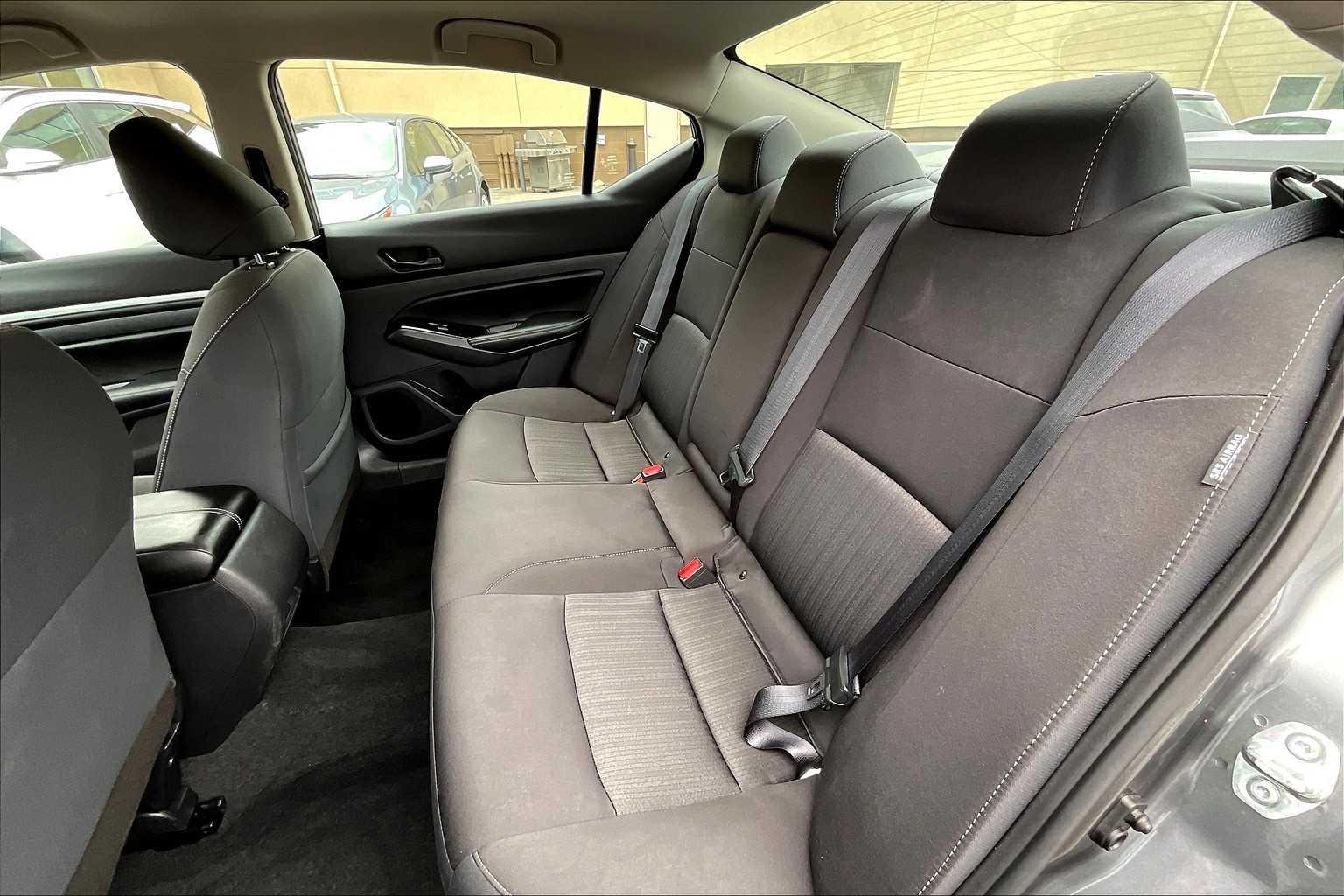2023 Nissan Altima 2.5 SV - Photo 15