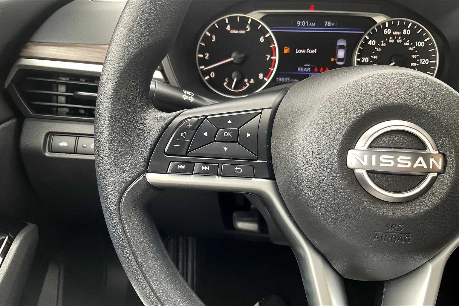 2023 Nissan Altima 2.5 SV - Photo 22