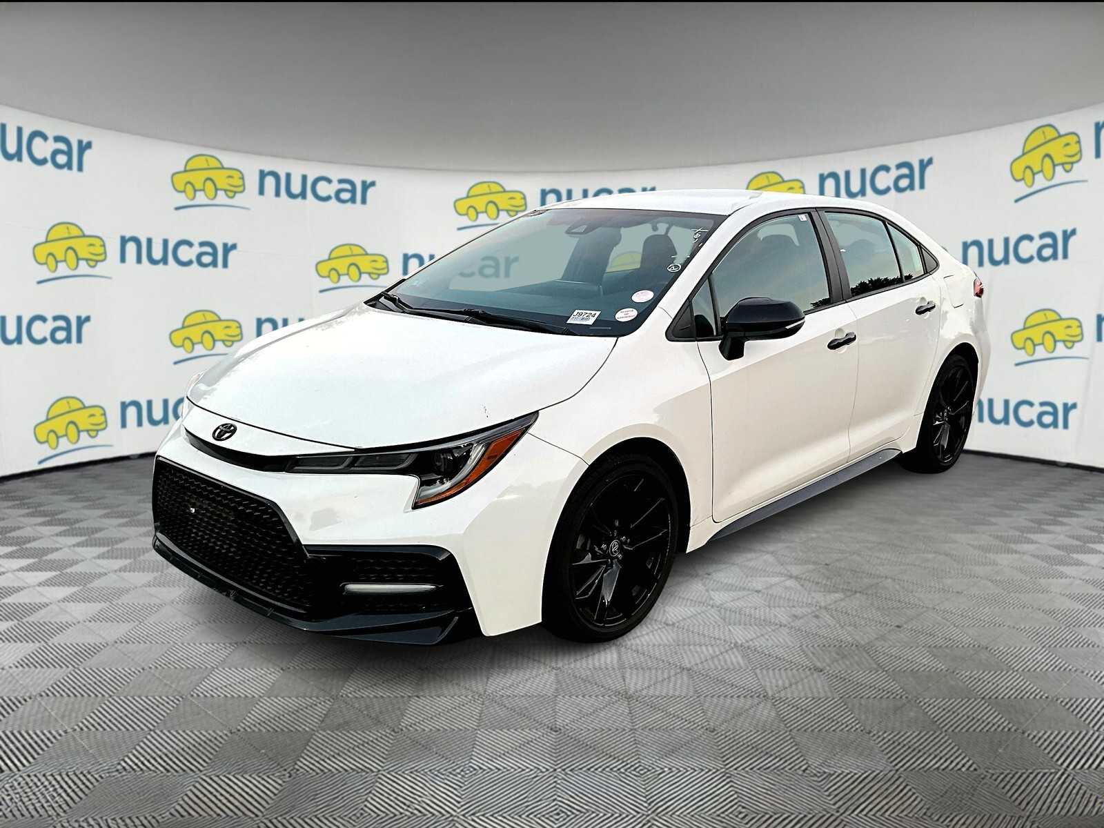 2020 Toyota Corolla SE - Photo 2