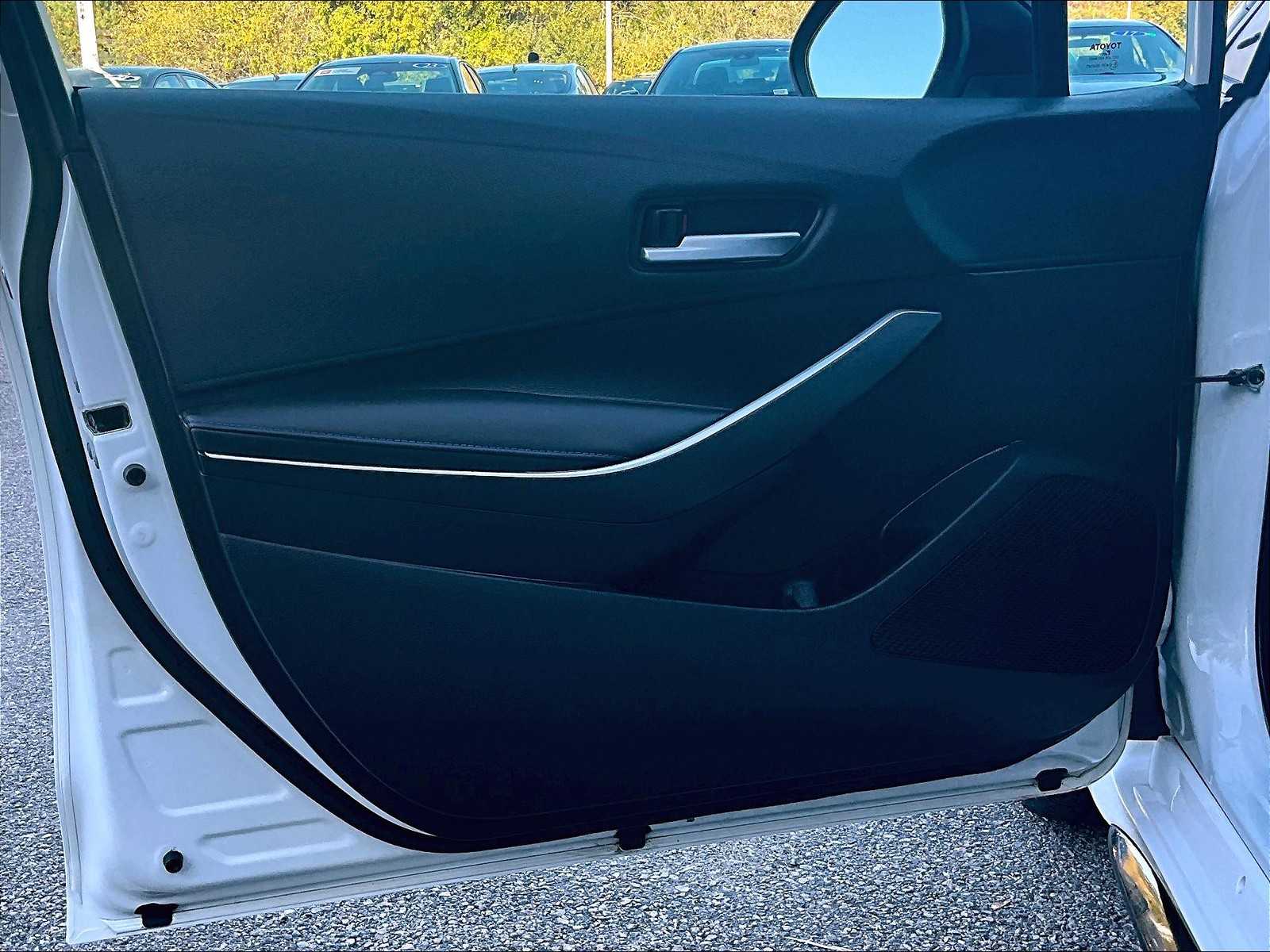 2020 Toyota Corolla SE - Photo 9