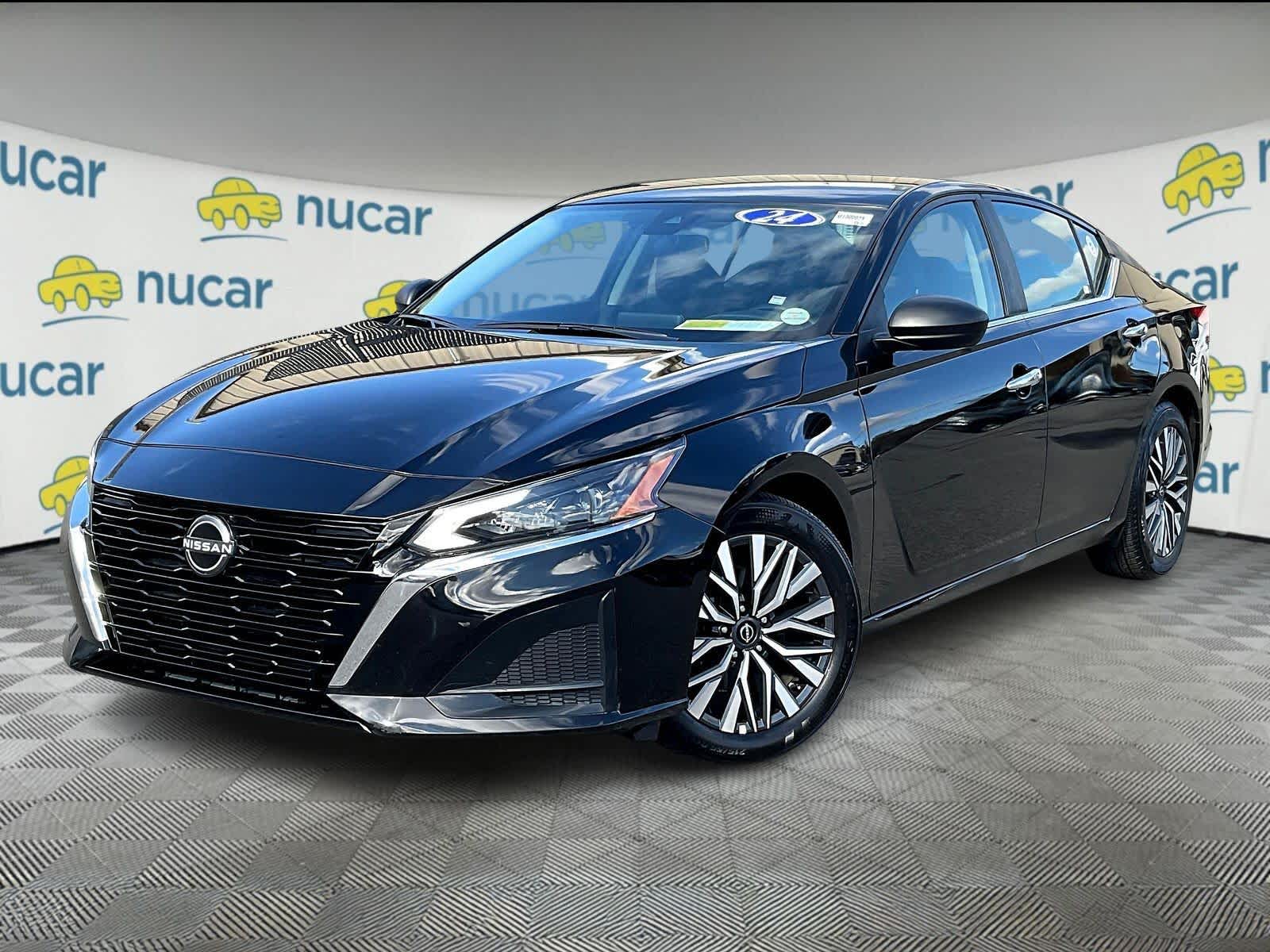2024 Nissan Altima 2.5 SV - Photo 3