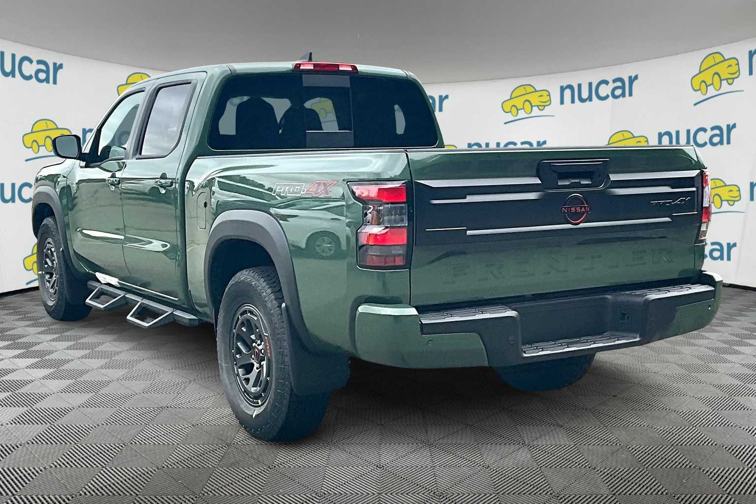 2025 Nissan Frontier PRO-4X - Photo 4
