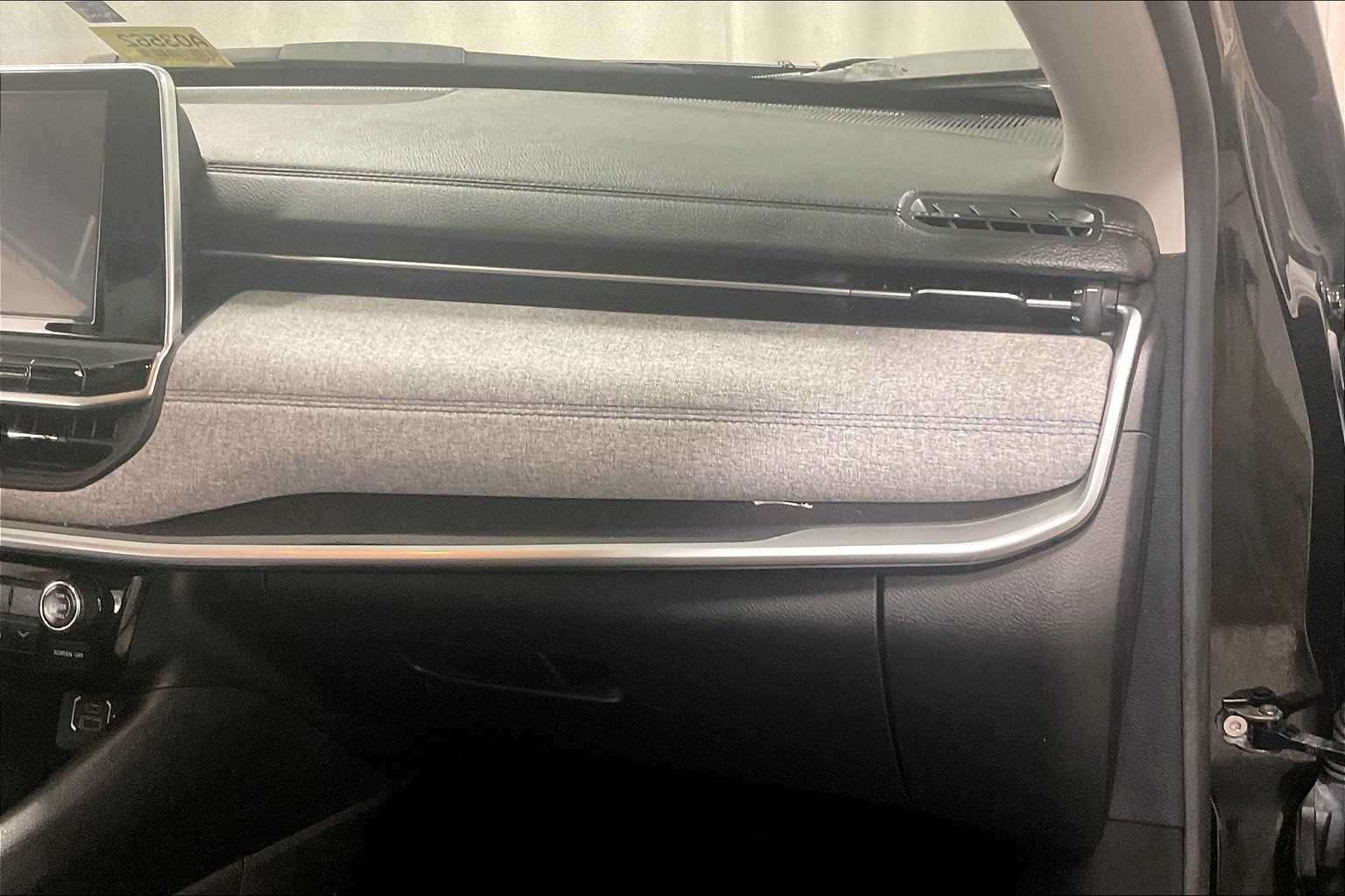 2022 Jeep Compass Latitude - Photo 13