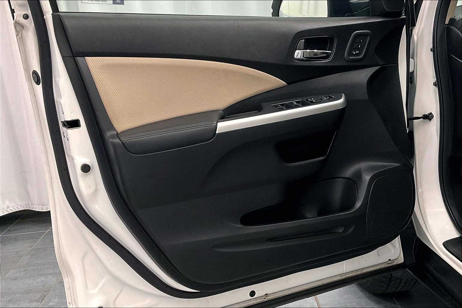 2016 Honda CR-V Touring - Photo 9