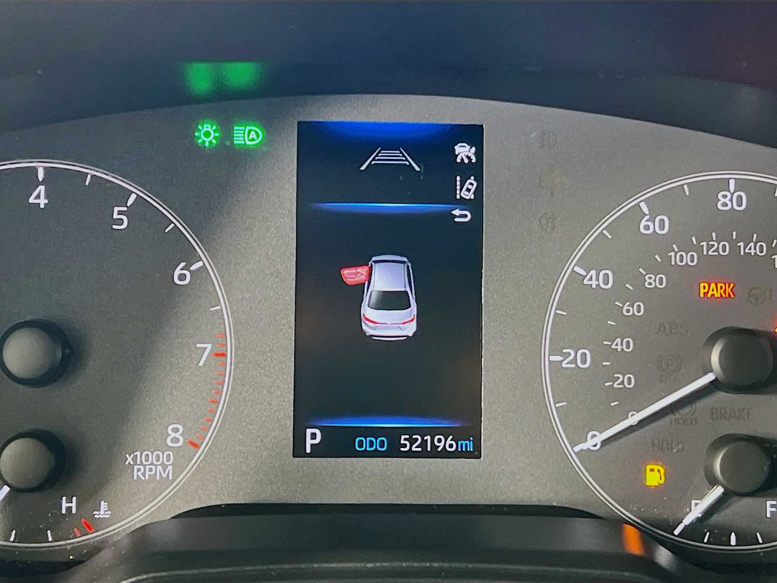 2024 Toyota Corolla LE - Photo 12