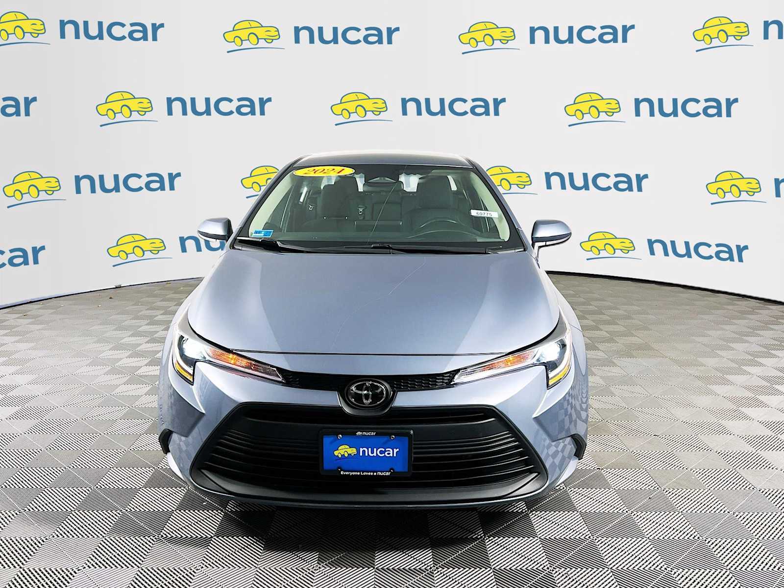 2024 Toyota Corolla LE - Photo 2