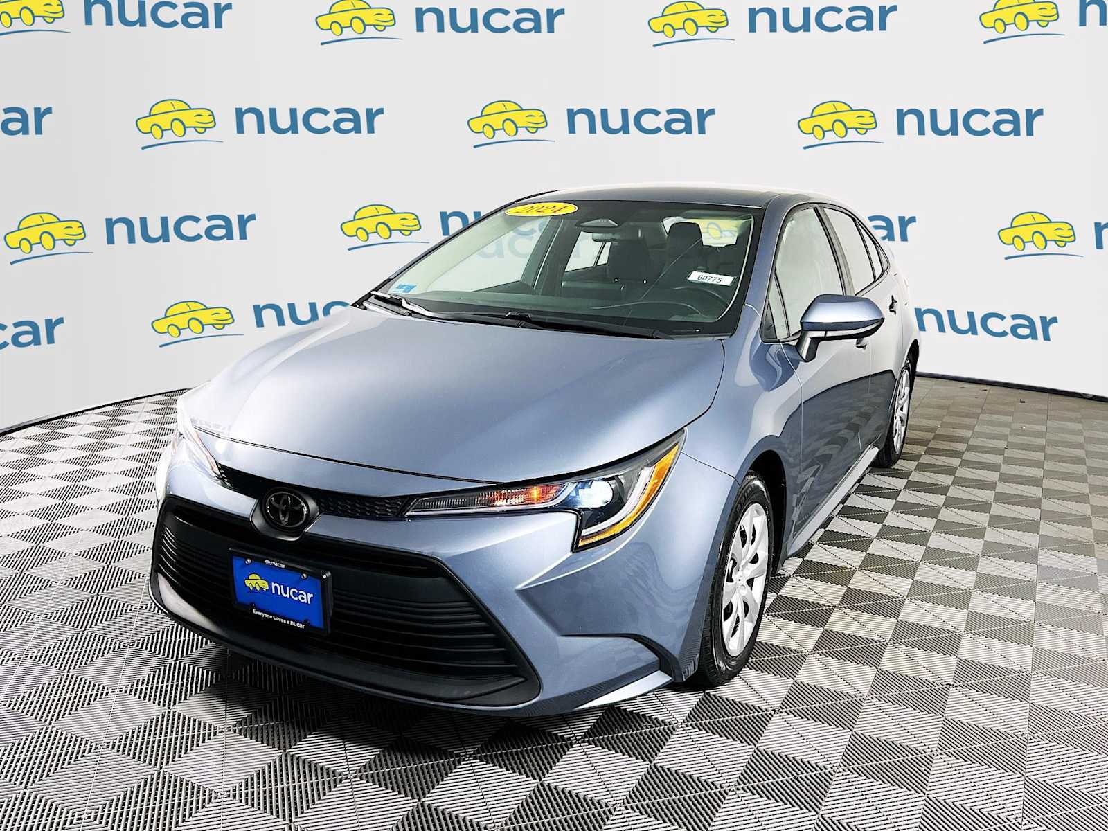 2024 Toyota Corolla LE - Photo 3