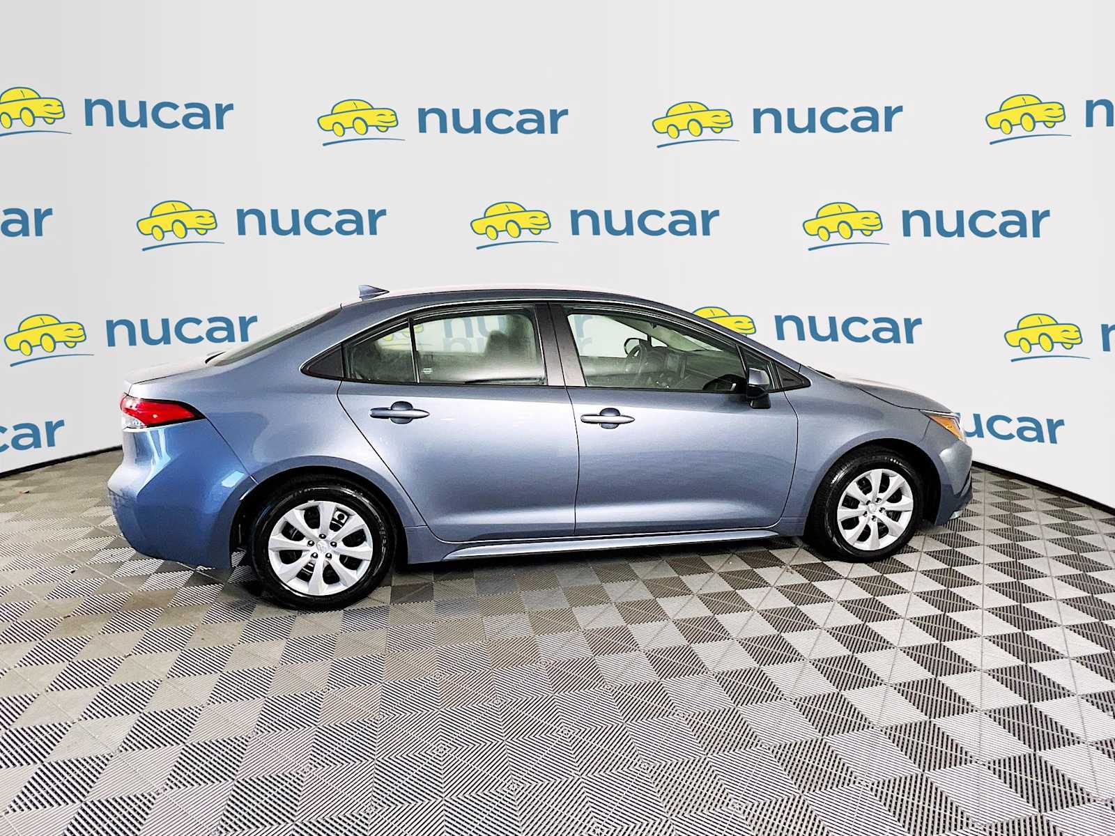 2024 Toyota Corolla LE - Photo 8