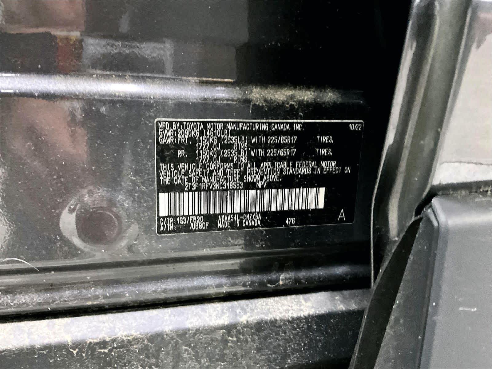 2022 Toyota RAV4 LE - Photo 6