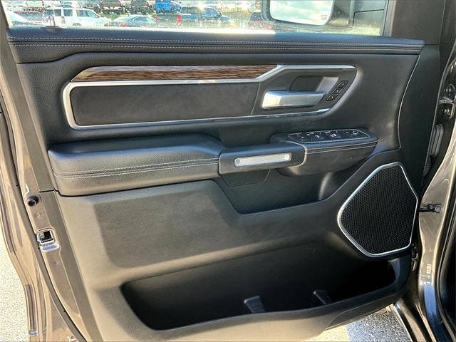 2020 Ram 1500 Laramie - Photo 9