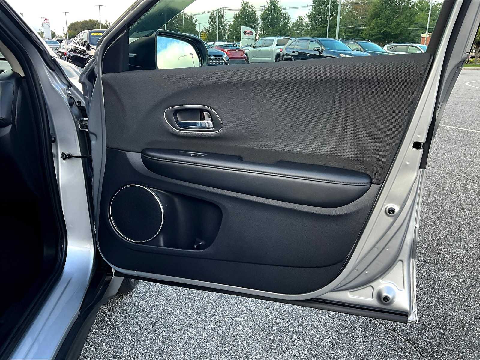 2022 Honda HR-V EX - Photo 12