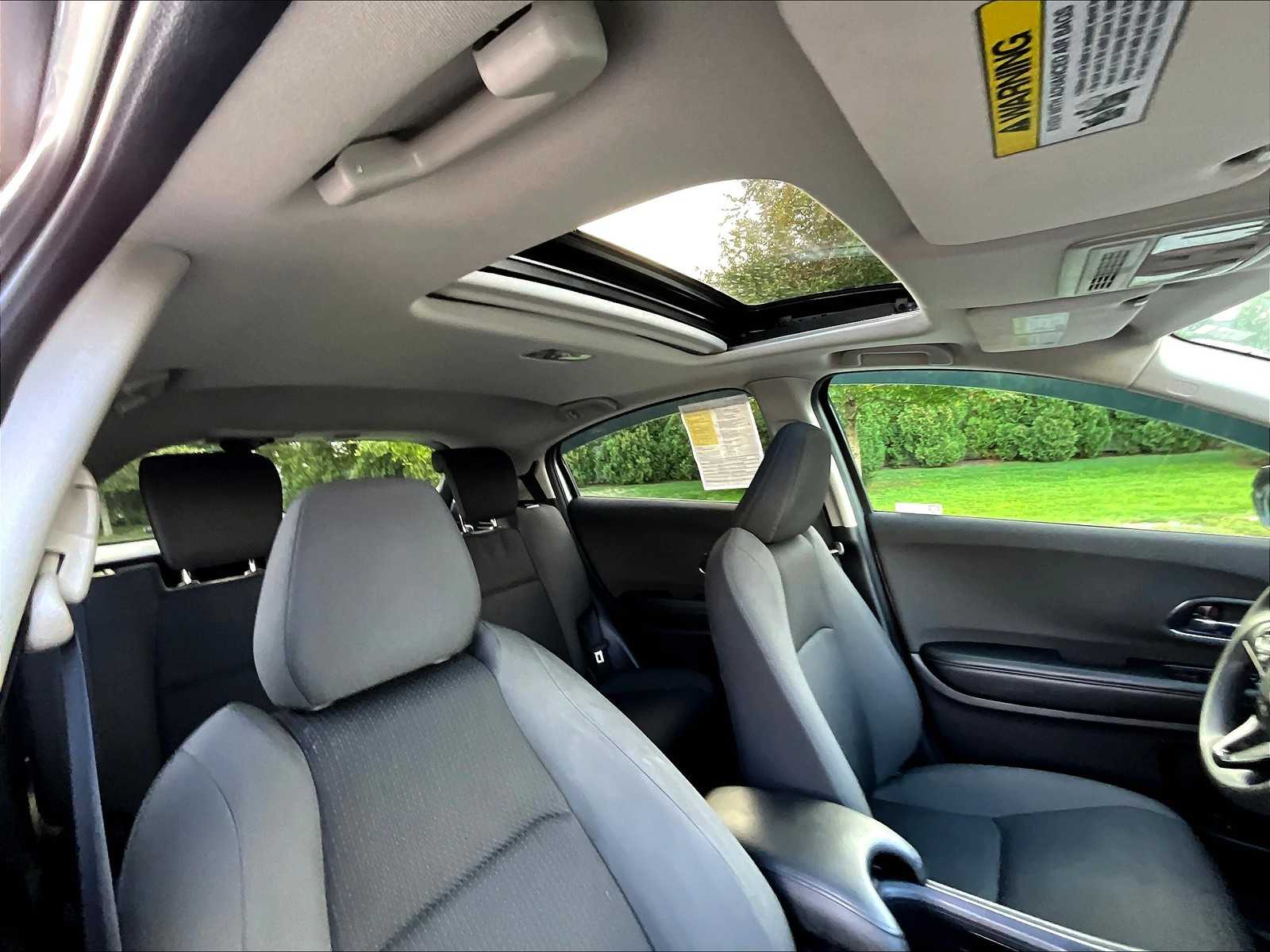 2022 Honda HR-V EX - Photo 22