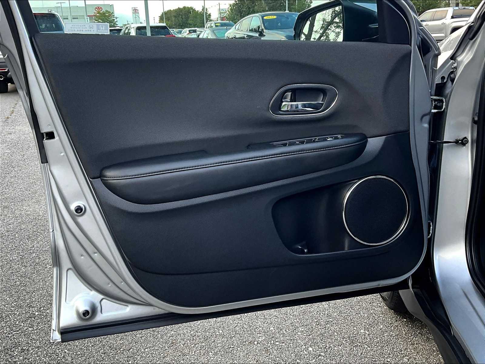 2022 Honda HR-V EX - Photo 9