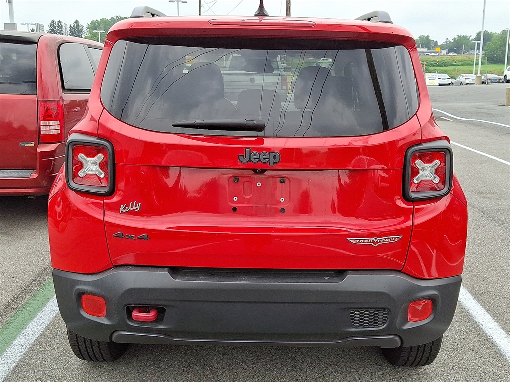 2015 Jeep Renegade Trailhawk - Photo 5