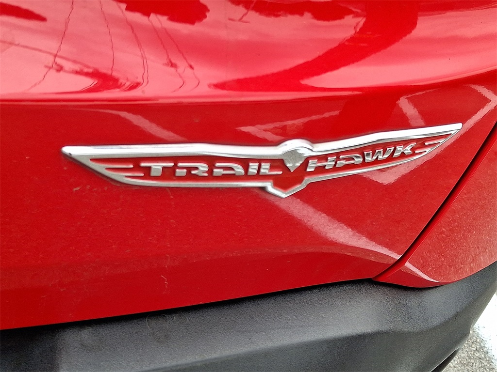 2015 Jeep Renegade Trailhawk - Photo 10