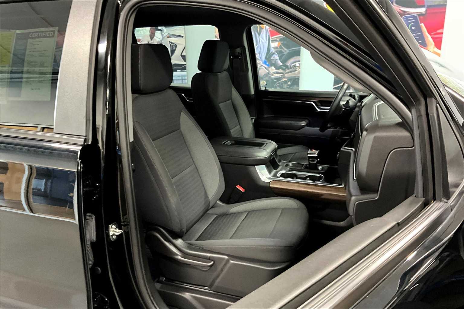 2022 Chevrolet Silverado 1500 LT Trail Boss - Photo 11