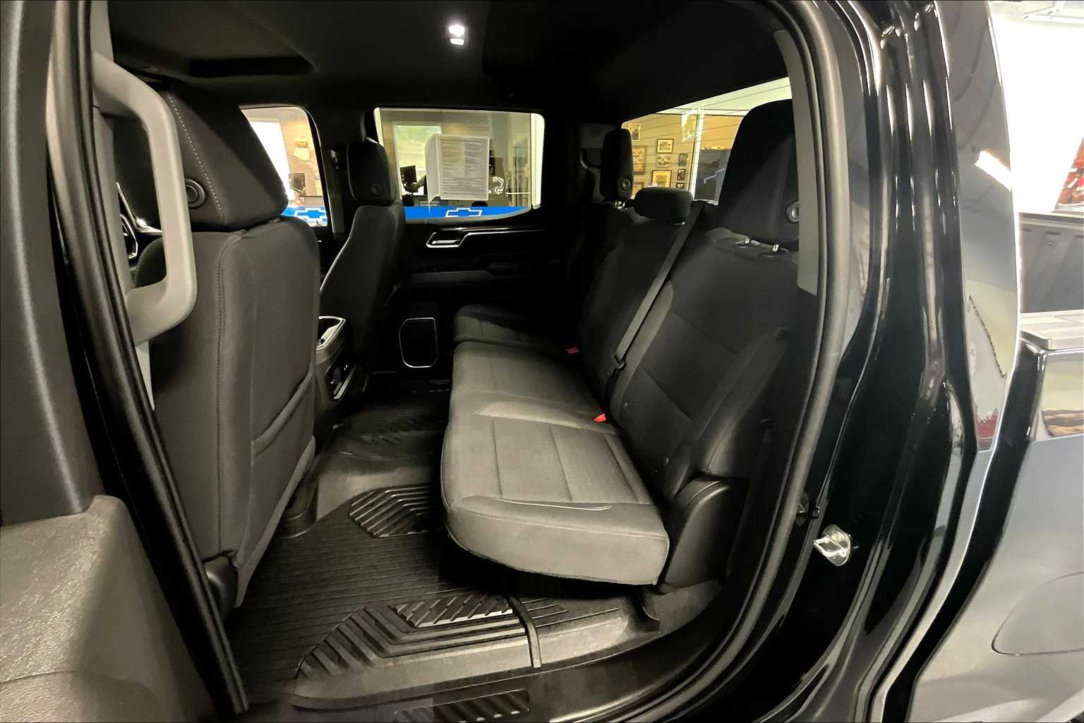 2022 Chevrolet Silverado 1500 LT Trail Boss - Photo 15