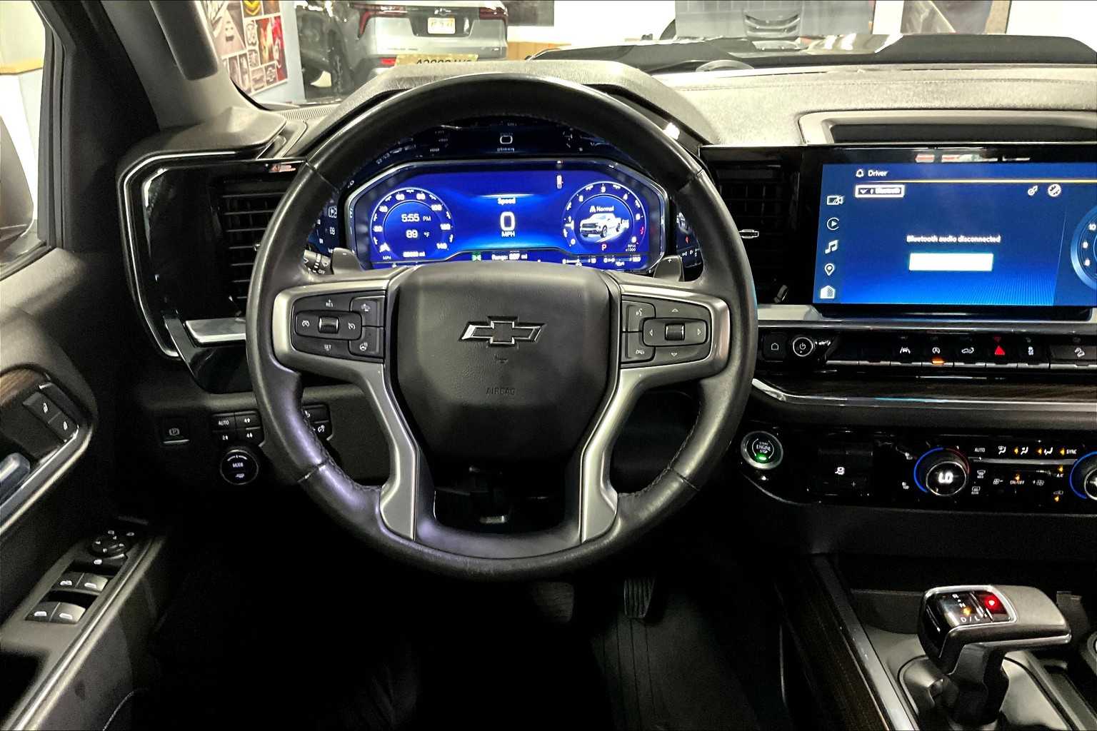 2022 Chevrolet Silverado 1500 LT Trail Boss - Photo 17