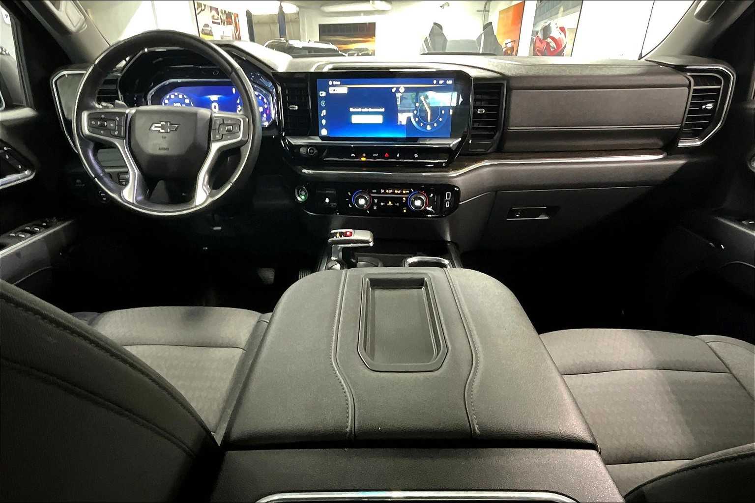 2022 Chevrolet Silverado 1500 LT Trail Boss - Photo 21