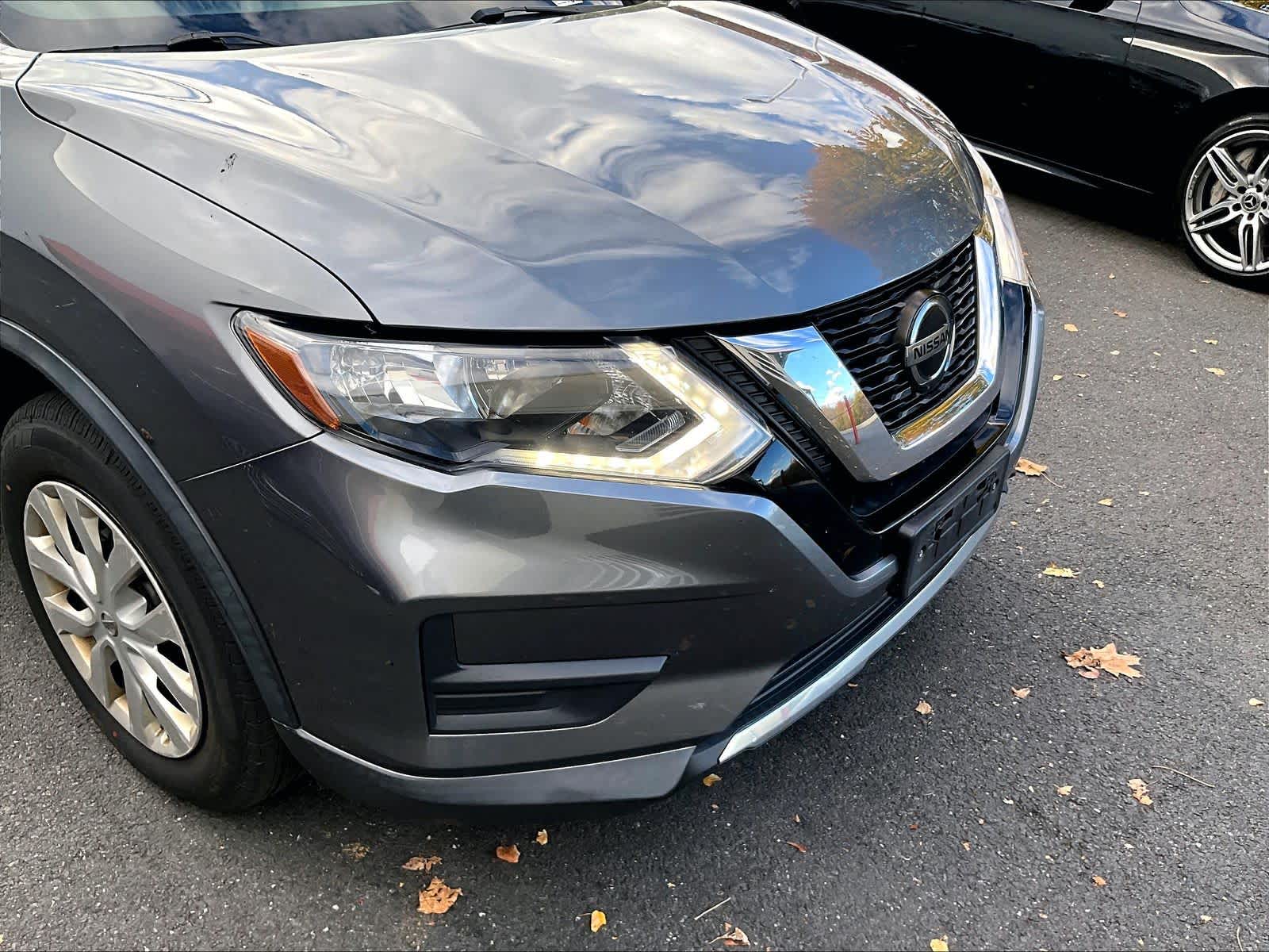 2018 Nissan Rogue S - Photo 5
