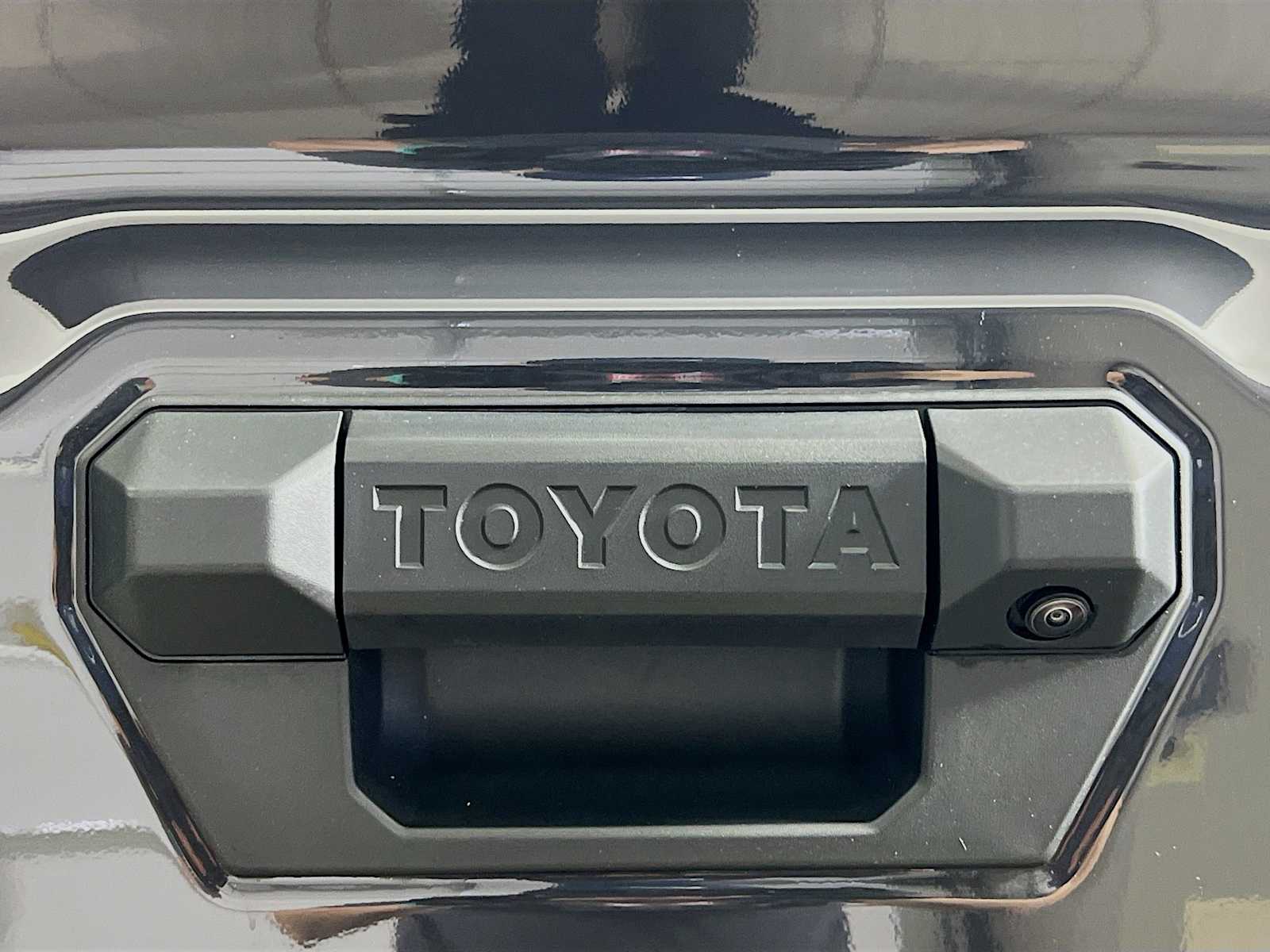 2025 Toyota Tacoma TRD Off Road - Photo 17