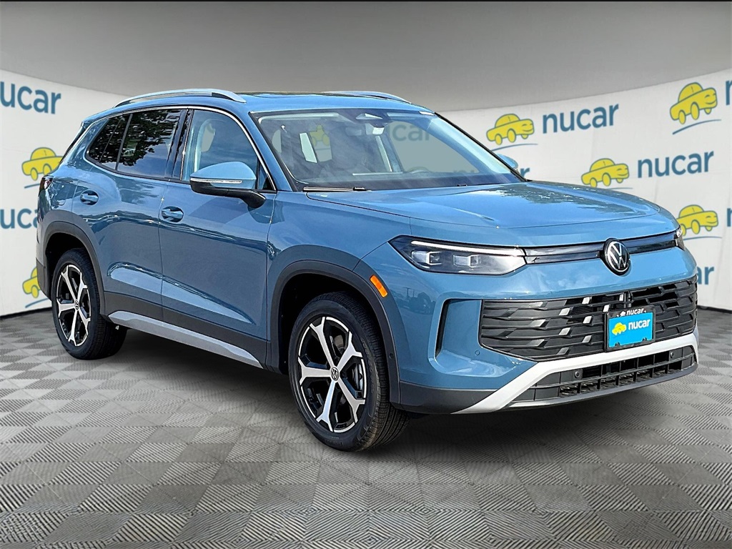 2025 Volkswagen Tiguan 2.0T SE