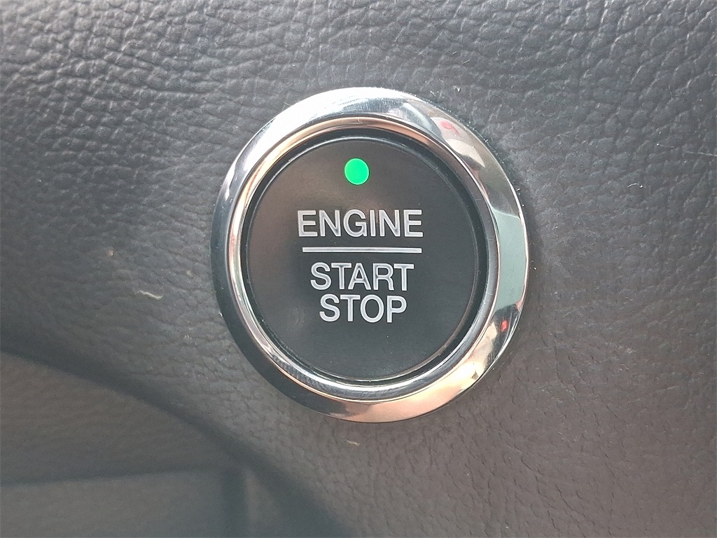 2020 Ford Edge SEL - Photo 22