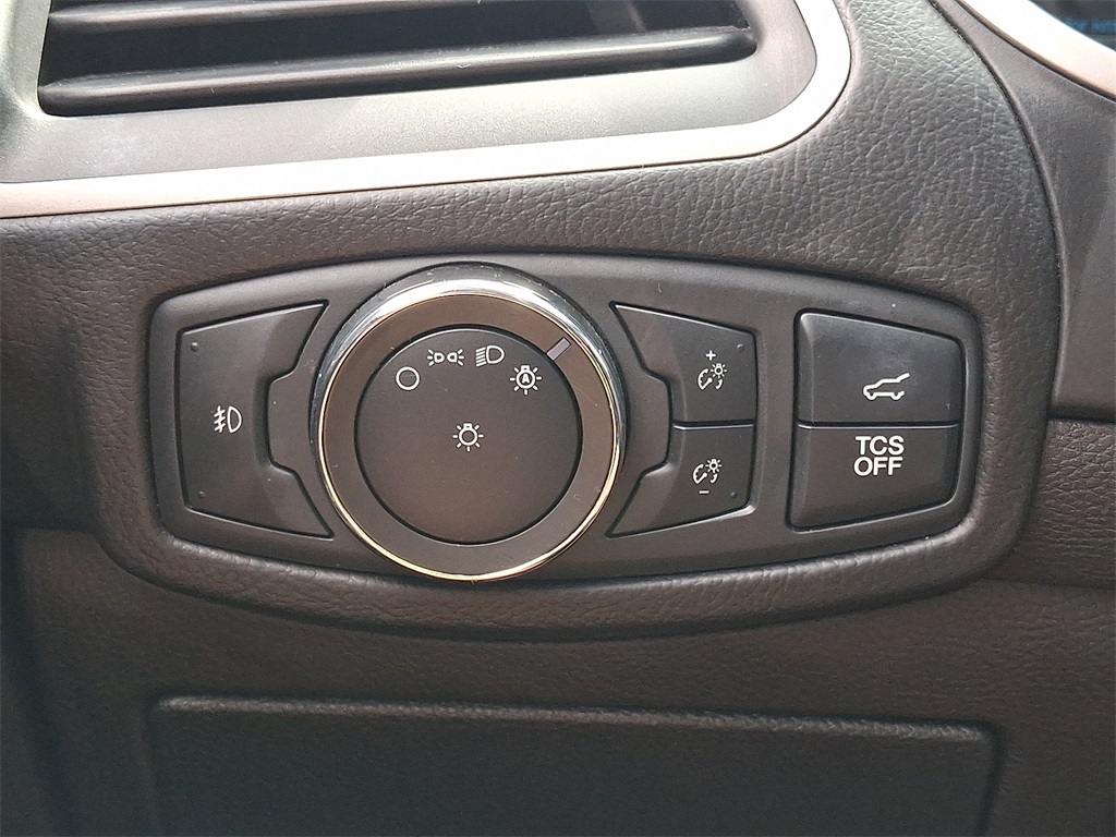 2020 Ford Edge SEL - Photo 24