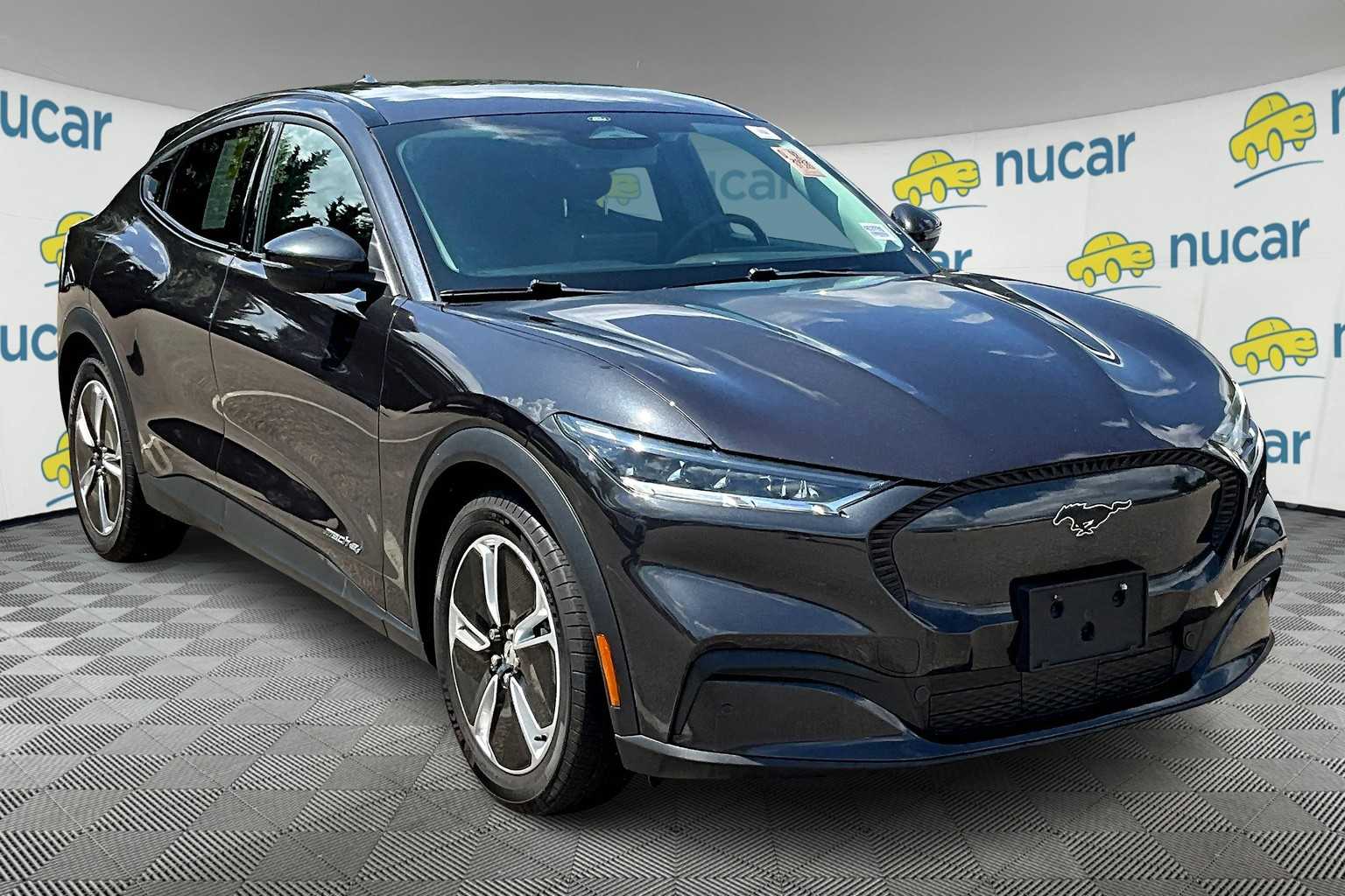 2022 Ford Mustang Mach-E Select