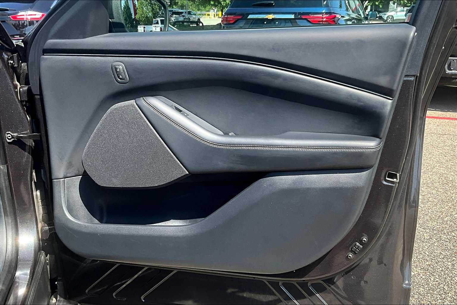 2022 Ford Mustang Mach-E Select - Photo 12