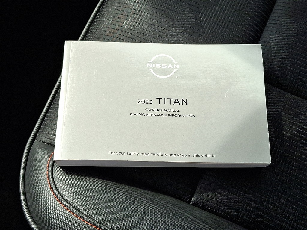 2023 Nissan Titan PRO-4X - Photo 25