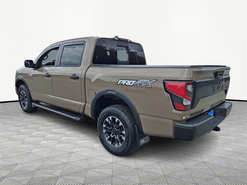 2023 Nissan Titan PRO-4X - Photo 5