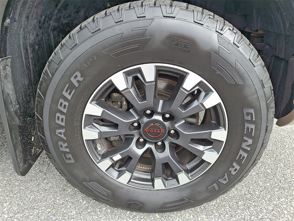 2023 Nissan Titan PRO-4X - Photo 9