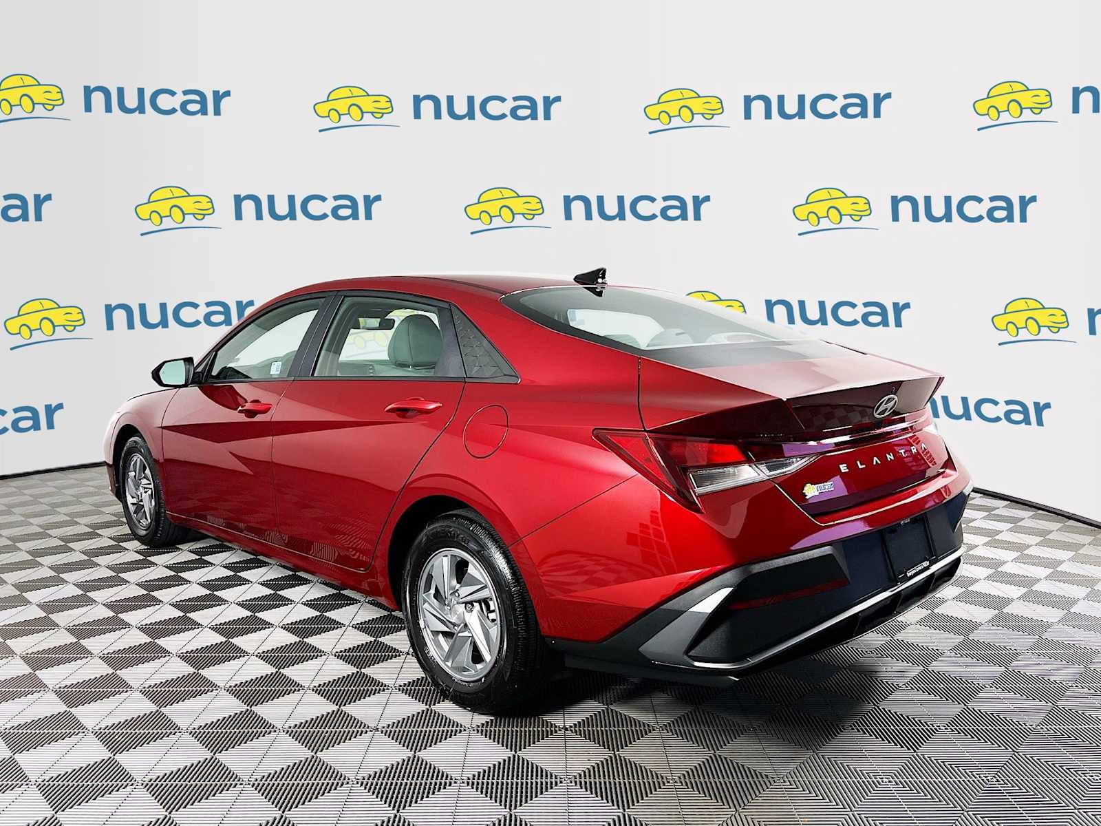 2024 Hyundai Elantra SE - Photo 5