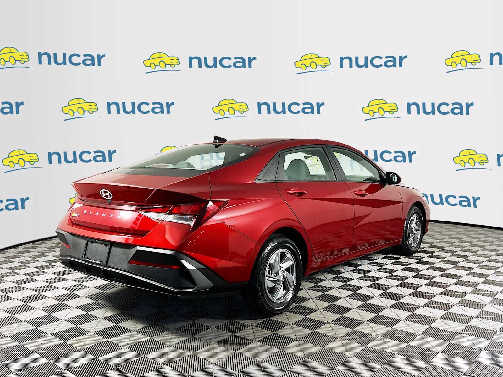 2024 Hyundai Elantra SE - Photo 7