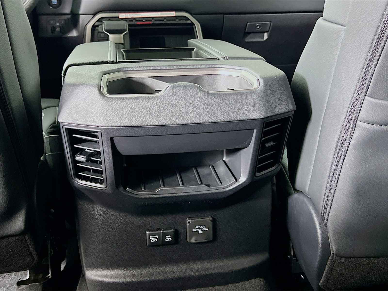 2026 Toyota Tundra Limited - Photo 14