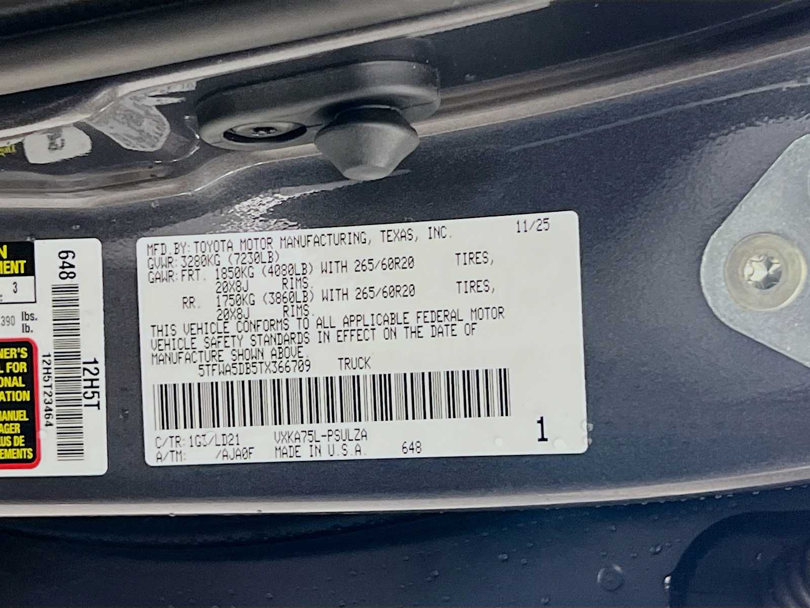 2026 Toyota Tundra Limited - Photo 20