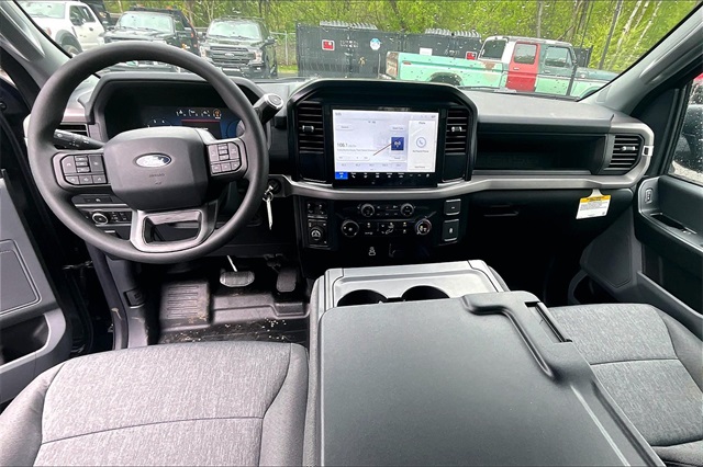 2025 Ford F-150 XL - Photo 6